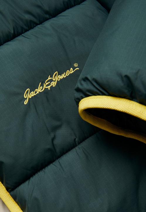 Actual product image Jack & Jones Jorhays Puffer Jacket (XL)