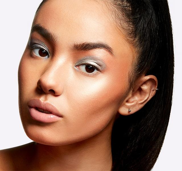 Actual product image MAC Cosmetics Extra Dimension Skinfinish (Oh darling, Highlighter, 9 g)