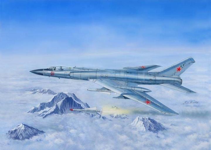 Actual product image Trumpeter Tu-128M Fiddler