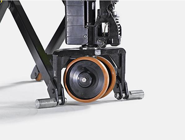 Immagine prodotto Pramac Carrello elevatore a pantografo, idraulica manuale, lunghezza forche 1800 mm (1000 kg)