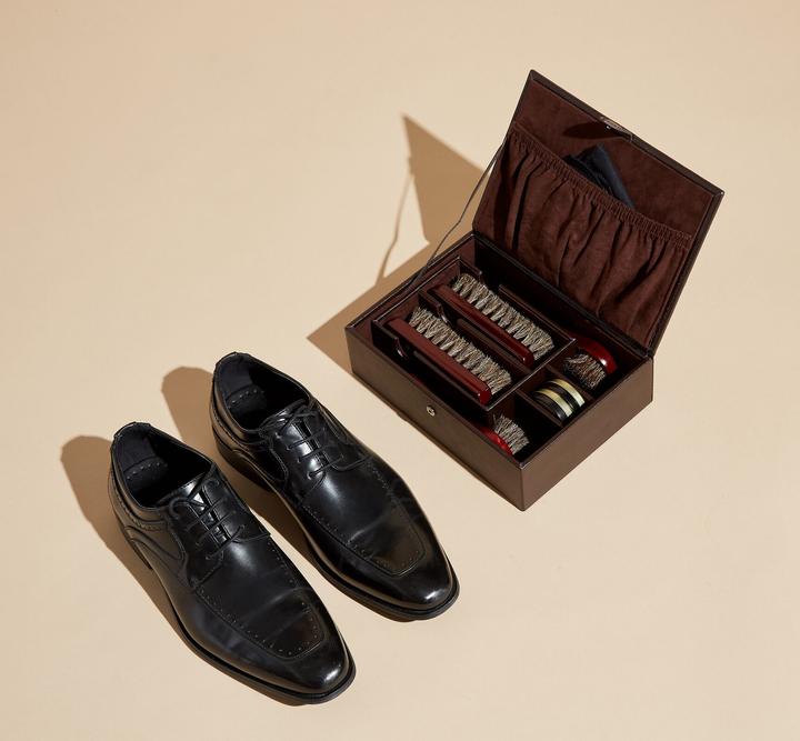 Blake Shoe Shine Kit