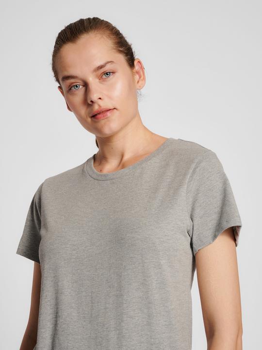 Produktbild hummel Hmlred Basic T-Shirt S/S Woman (XL)