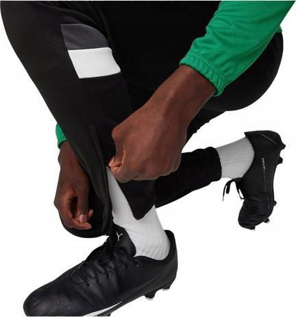 Actual product image No Name Puma Team Rise men's tracksuit green-black 658653 05 (L)