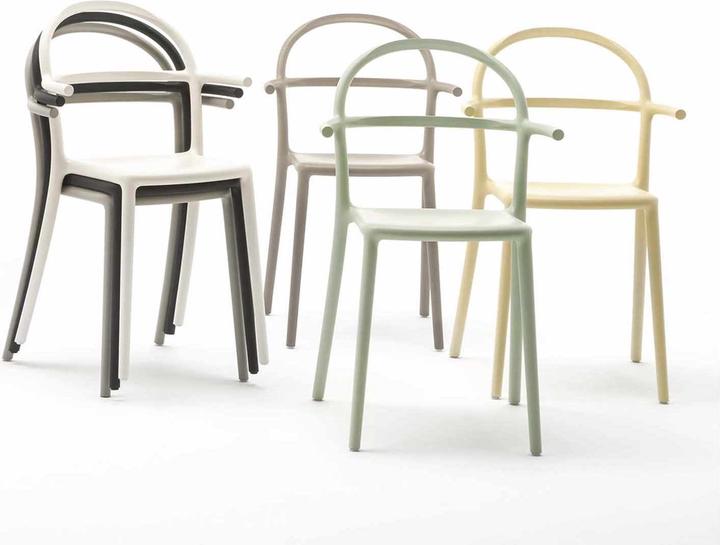 Actual product image Kartell Generic C Stuhl