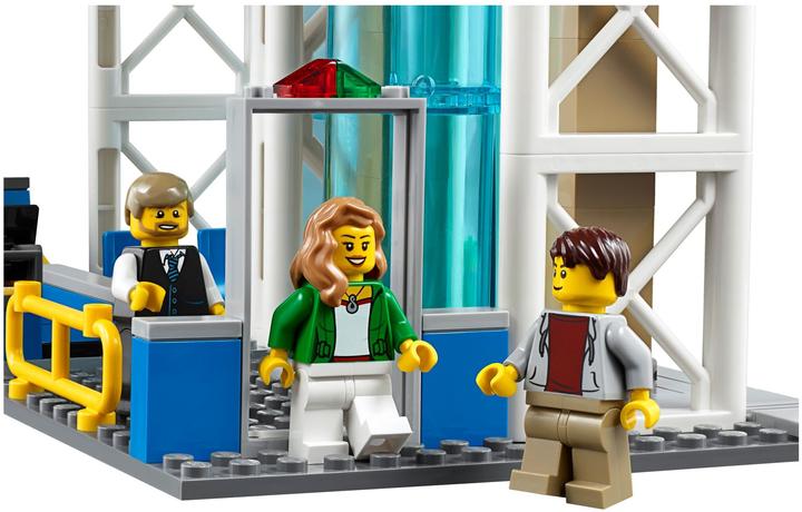 Actual product image LEGO City airport terminal hall (60104, LEGO City)