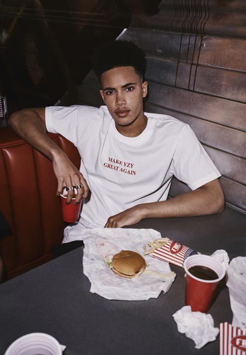Actual product image Mister Tee Great Again Tee (XS)