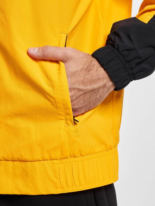 Actual product image Puma Casual jacket Ferrari Race Statement Woven (L)