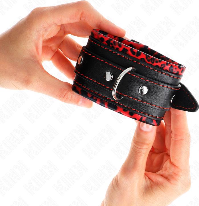 Image du produit Kink Menottes en fourrure rouge/noir réglables 17-29 CM X 6 CM
