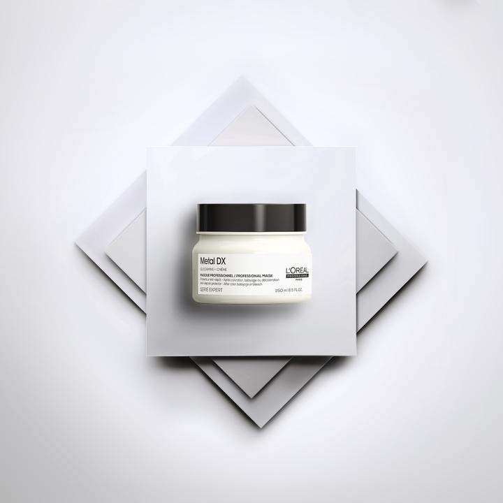 Actual product image L'Oréal Professionnel Metal DX Mask (250 ml)