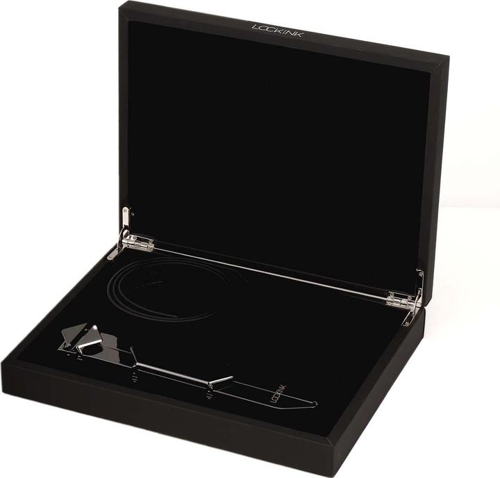 Actual product image Lockink Adjustable Whip - black