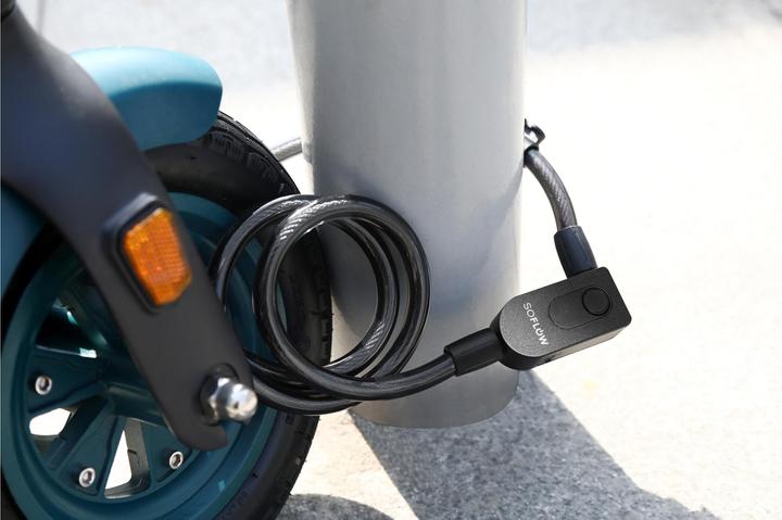 Actual product image SoFlow LOCK 'N' GO