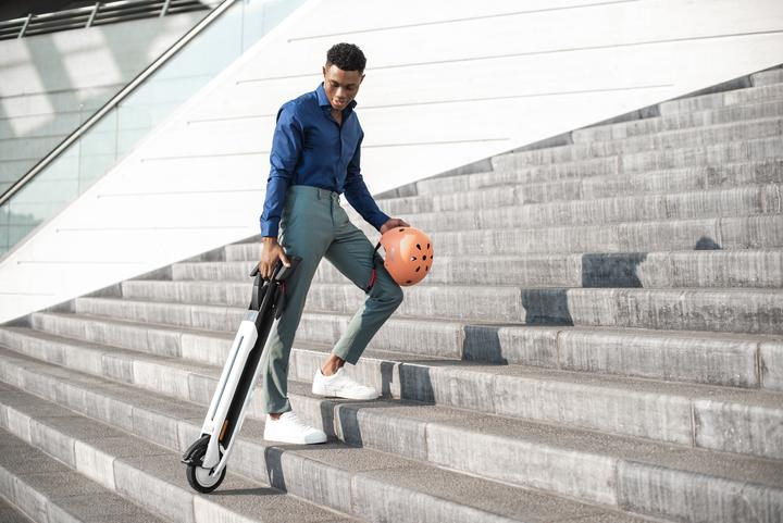 Immagine prodotto Segway-Ninebot KickScooter Air T15E (20 km/h, 12 km, 250 W)