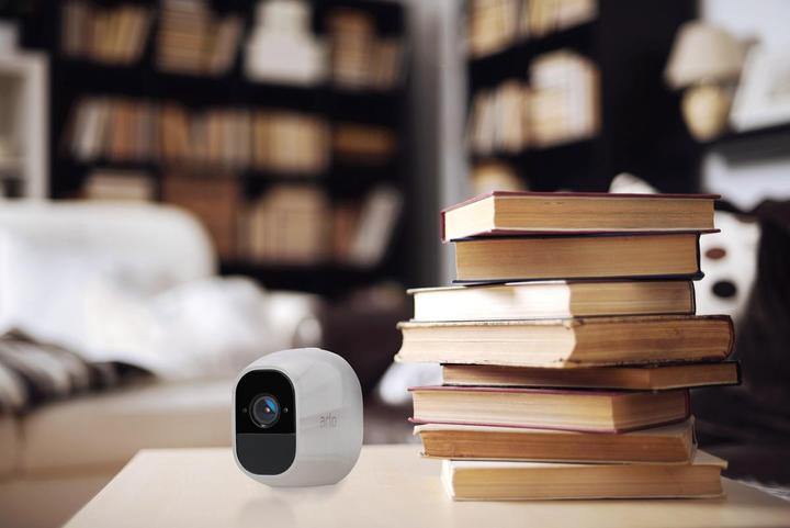 Actual product image Arlo Pro 2 VMS4230P set of 2 (1920 x 1080 Pixels)