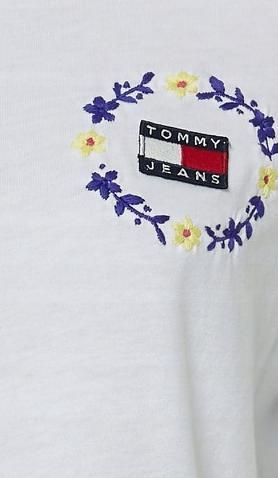 Produktbild Tommy Hilfiger Tjw Reguläres Damen-T-Shirt mit Blumenabzeichen (XS)