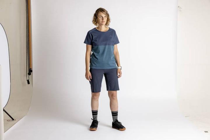 Actual product image iXS Ladies FlowTech Tee Mountain storm-marine 40 (40)