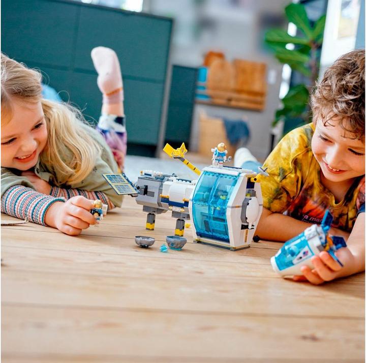 Productafbeelding LEGO Maanruimtestation (60349, LEGO Stad)