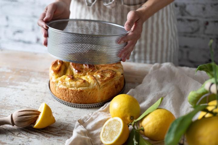 Image du produit de Buyer Moule à Cake En Acier Inox Perforé Abn. Fond 24x6.5 (25.50 cm)