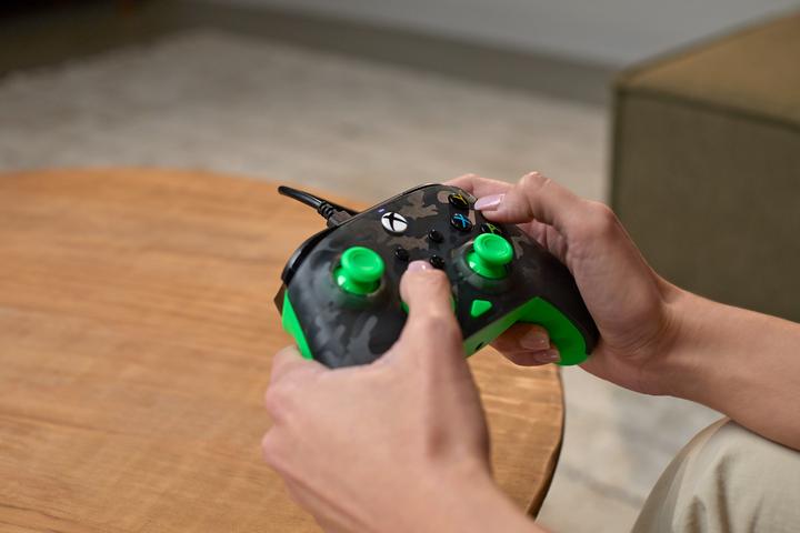 Actual product image Turtle Beach Rematch Core Wired Controller · XB · Ghost Camo Black & Green (Xbox One S, Xbox Series X, PC, Xbox Series S)