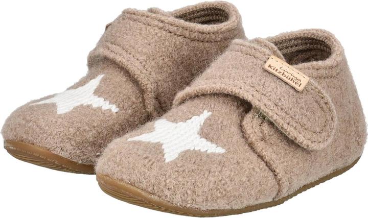 Actual product image Living Kitzbühel This gorgeous new wool slipper from, is easy to put on and take off thanks to its Velcro fastener. (27)