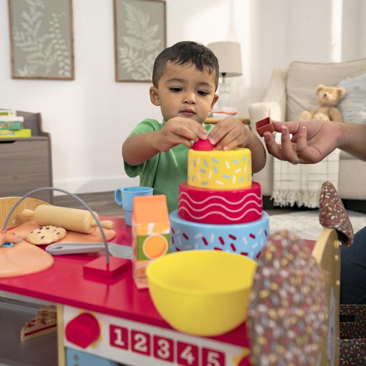 Produktbild KidKraft Foody Friends: Delux-Backspass-Center Hundebaby