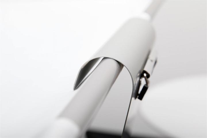 Immagine prodotto Maul Appunti MAULmedic formato A4, larghezza di serraggio 8 mm, alluminio, anche da appendere, vari (21 x 29,5 cm)