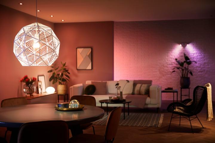 Image du produit Philips Hue Kit de démarrage (E27, 11 W, 1100 lm, 1 x, F)