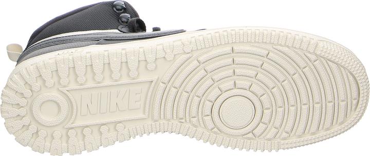 Actual product image Nike Court Vision Mid Winter (43)