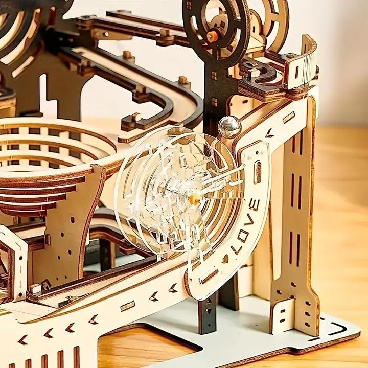 Immagine prodotto The Toy Company 3D Holz Kugelbahn, Murmelbahn Puzzle aus Holz, batteriebetrieben