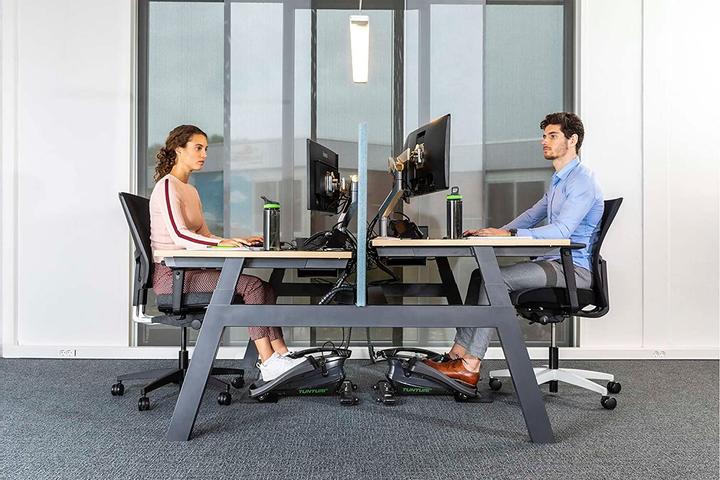 Immagine prodotto Tunturi Cardio Fit D10 Ellipsentrainer Under Desk Bike