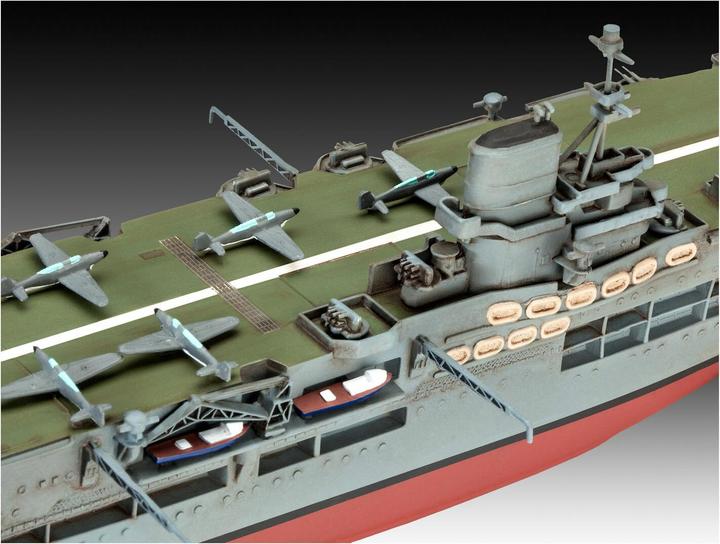 Immagine prodotto Revell H.M.S. Ark Royal & Tribal Class Destroyer