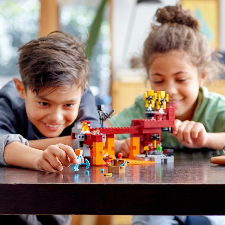 Immagine prodotto LEGO Il ponte (21154, LEGO Minecraft)