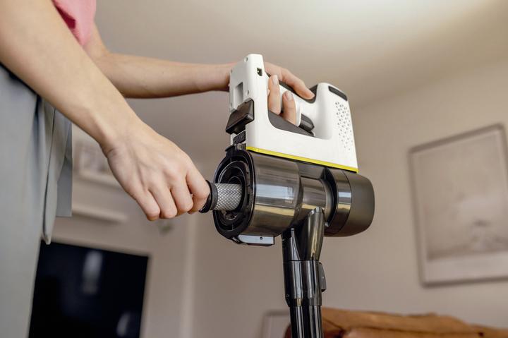 Actual product image Kärcher Krcher VC 4 Vertical Bagless Vacuum Cleaner