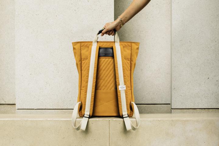 Immagine prodotto Native Union Zaino W.F.A, giallo senape (20 l)