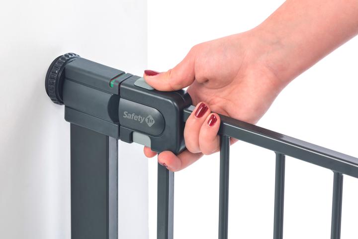 Produktbild Safety 1st Easy Close Metal Black (73 cm)