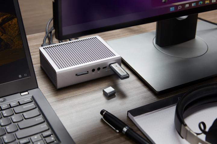 Immagine prodotto Kingston IronKey Locker+ 50 (16 GB, USB 3.2, USB-A)