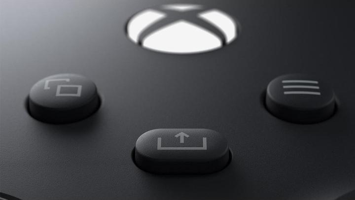 Immagine prodotto Microsoft Xbox Wireless Controller - Carbon Black (Xbox Series X, Xbox One X, PC, Xbox One S, Xbox Serie S)