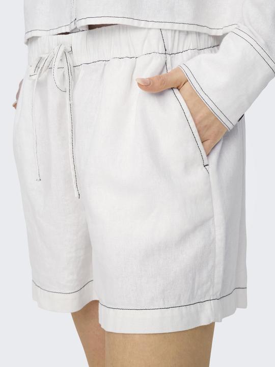 Produktbild Only ONLCARO Mittlere Taille Normal geschnitten Shorts Shorts (XS)