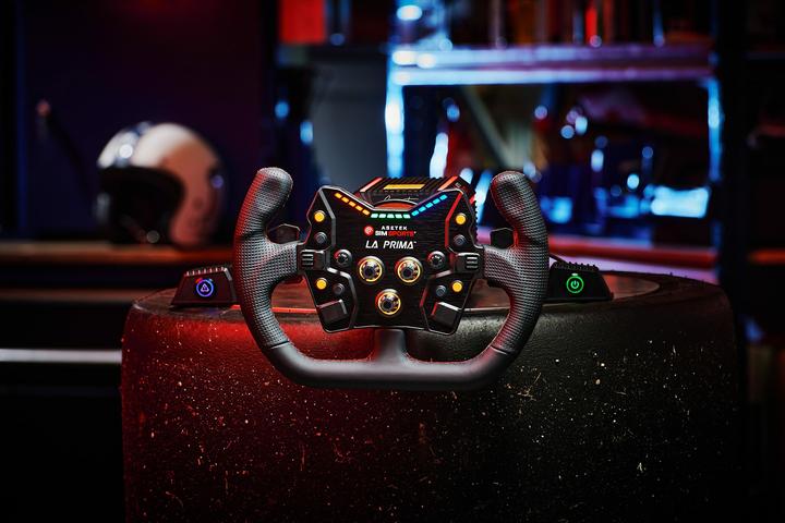 Actual product image Asetek SimSports GT Rim - Open D, leather (PC)