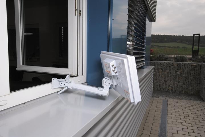 Produktbild Selfsat H30D2+ (Flachantenne, 33.70 dB, DVB-S / -S2)