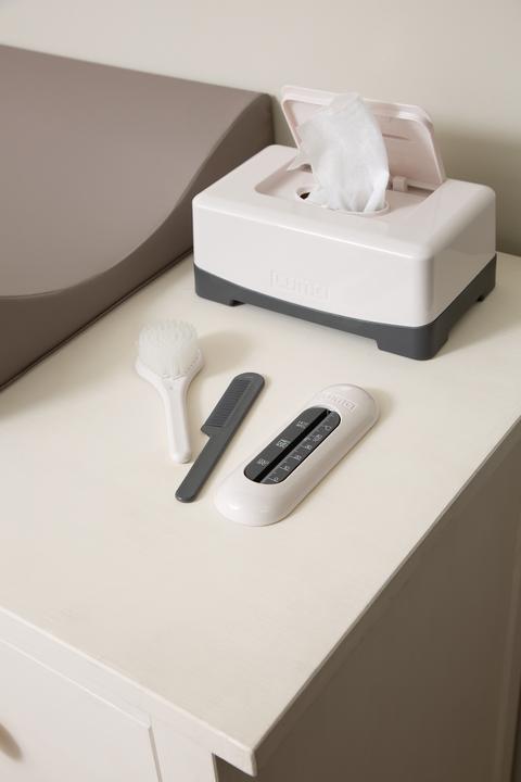 Actual product image Luma Wet wipes box