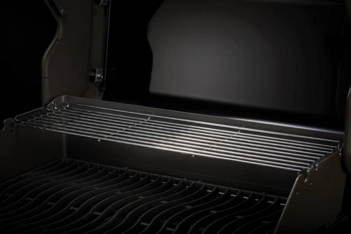 Actual product image Napoleon Rogue 425 RSB All Black (22.25 kW)