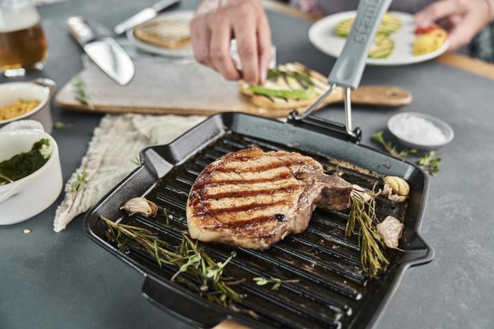 Actual product image Staub Grill pan (24 cm, Grill pan, Cast iron)