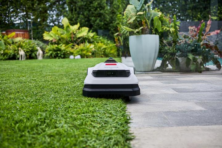Actual product image Ecovacs Goat A3000 LiDAR (3000 m², Without boundary wire)