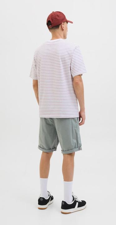 Actual product image Jack & Jones Regular fit chino shorts Chino shorts (L)