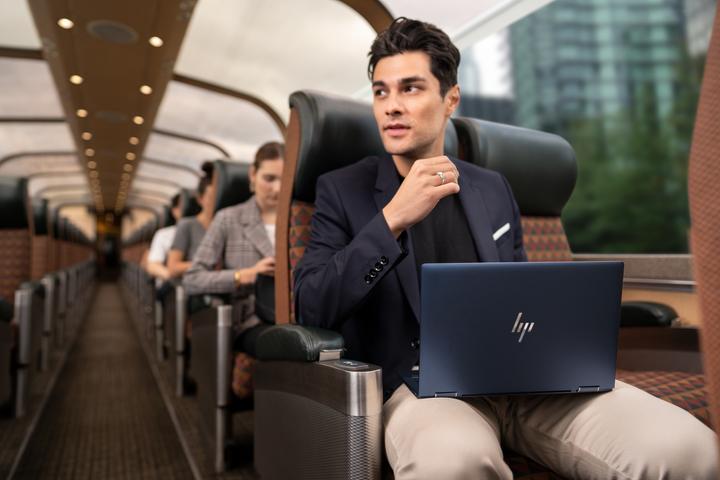 Productafbeelding HP Elite Libelle (13.30", Intel Core i5-8265U, 16 GB, 512 GB, NL)