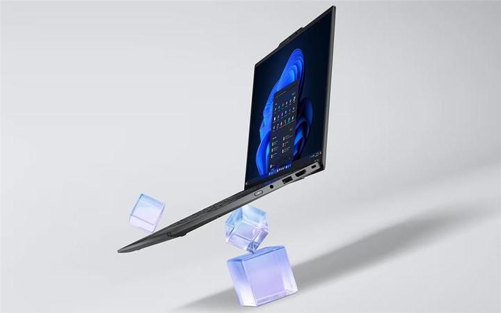 Produktbild Lenovo ThinkPad X1 Carbon Gen 13 (14", Intel Core Ultra 7 258V, 32 GB, 1000 GB, DE)