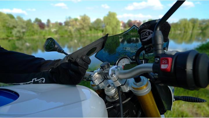 Actual product image Shapeheart Magnetic Moto