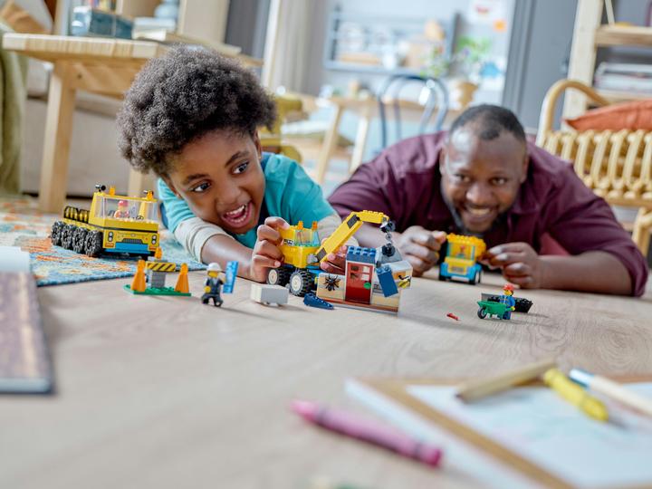 Produktbild LEGO Baufahrzeuge und Kran mit Abrissbirne (60391, LEGO City)