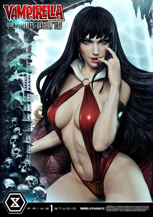 Actual product image Prime 1 Studio Dynamite Entertainment statuette 1/3 Vampirella Design by Stanley Artgerm Lau Bonus Version 55 cm