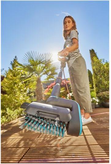 Actual product image Gardena Roller brush Universal AquaBrush